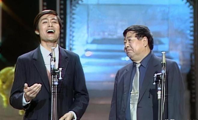 奇才当红时抛下冯巩移居海外65岁现状如何凯发K8旗舰店APP他是马季看中的相声(图14)