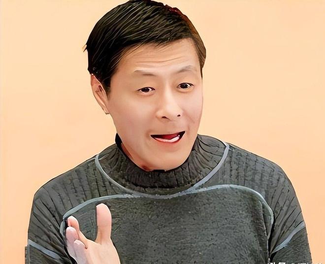 奇才当红时抛下冯巩移居海外65岁现状如何凯发K8旗舰店APP他是马季看中的相声(图23)